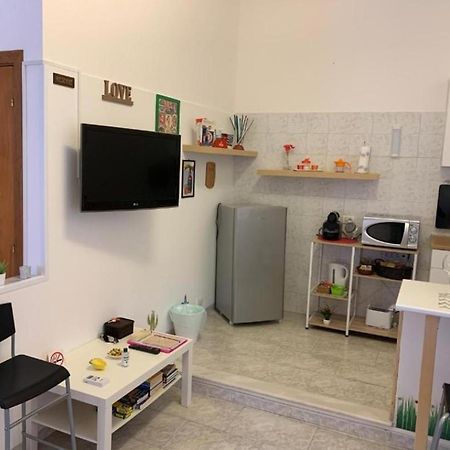 The Airport House Apartment Catania Exterior photo