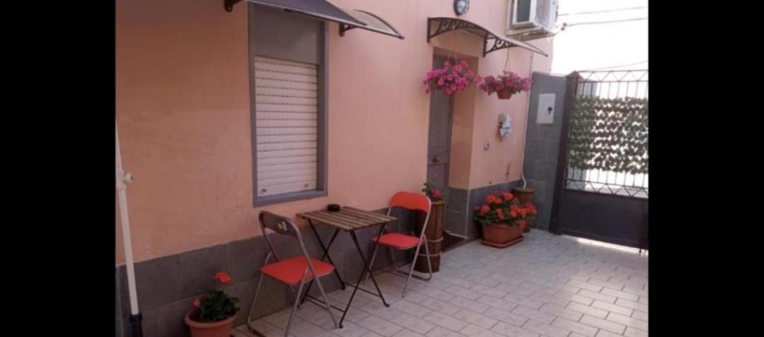 The Airport House Apartment Catania Exterior photo